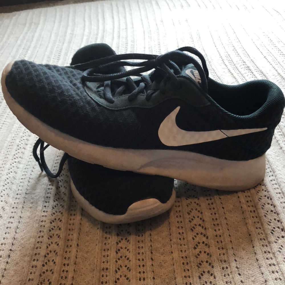 Nike free runs, size 9.5